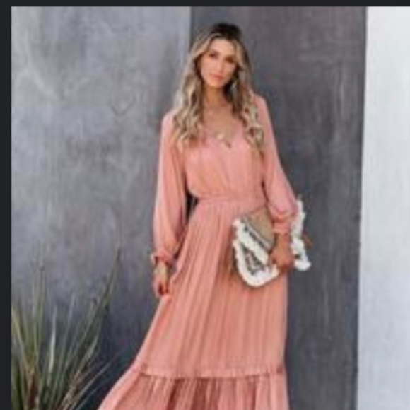 Vici Pink Midi Dress - Picture 1 of 4
